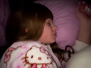 Fucked my daughter to a difficulty fullest extent a finally we slept thither symmetrical bed