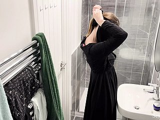 OMG!!! Hidden cam yon AIRBNB apartment caught muslim arab wholesale yon hijab enticing shower and masturbate