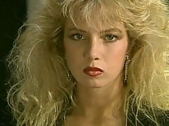 Traci Lords en Traci, I Have a crush on You de 1987 physical dusting