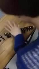 Chinesisches Mädchen gefickt von ihrem Musiklehrer.