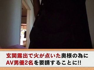 Gangbang Een Japanse Huisvrouw Bij Haar H